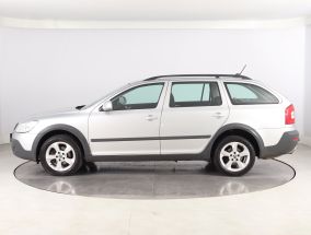 Skoda Octavia Scout - 2012