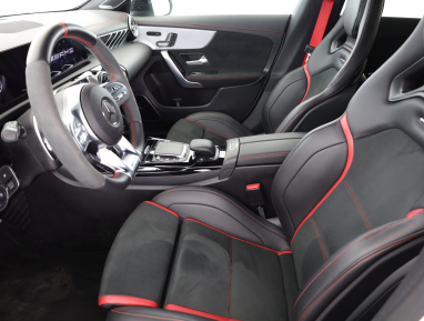 Mercedes-Benz CLA - 2021