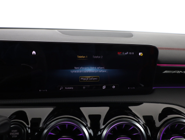 Mercedes-Benz CLA - 2021