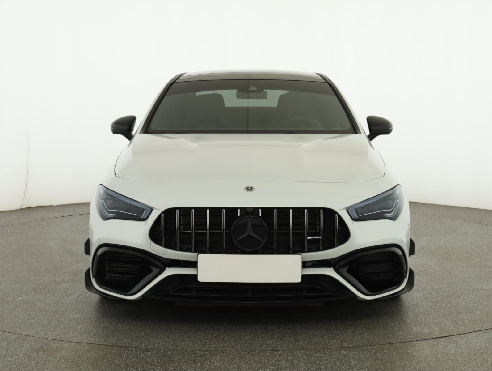 Mercedes-Benz CLA - 2021