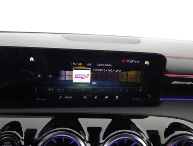 Mercedes-Benz CLA - 2021