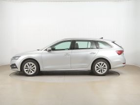 Skoda Octavia - 2022