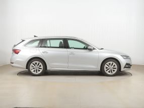 Škoda Octavia - 2022