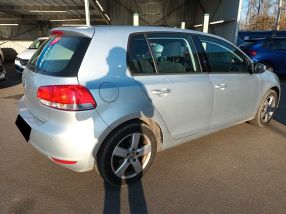 Volkswagen Golf - 2012