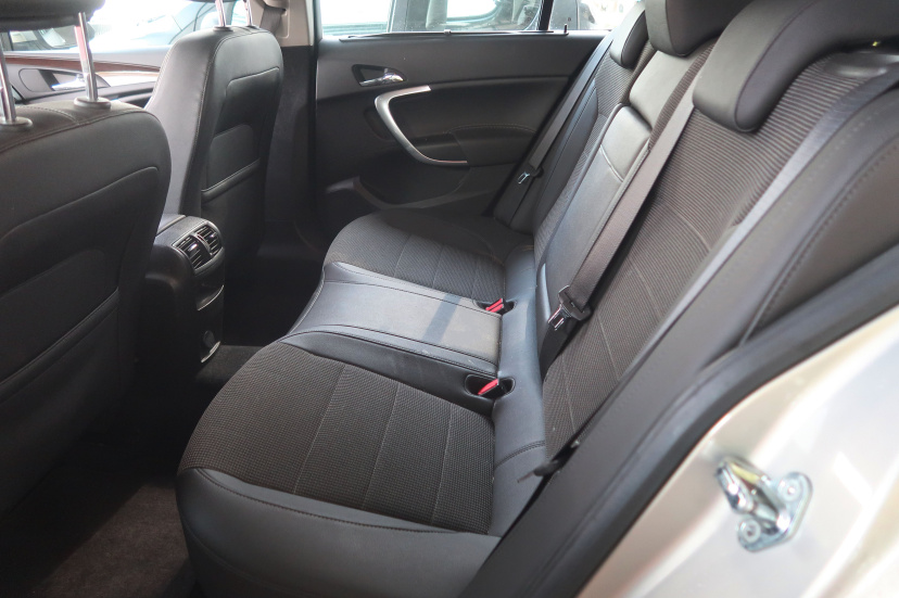 Opel Insignia, 2010