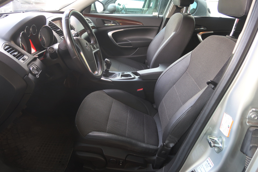 Opel Insignia, 2010