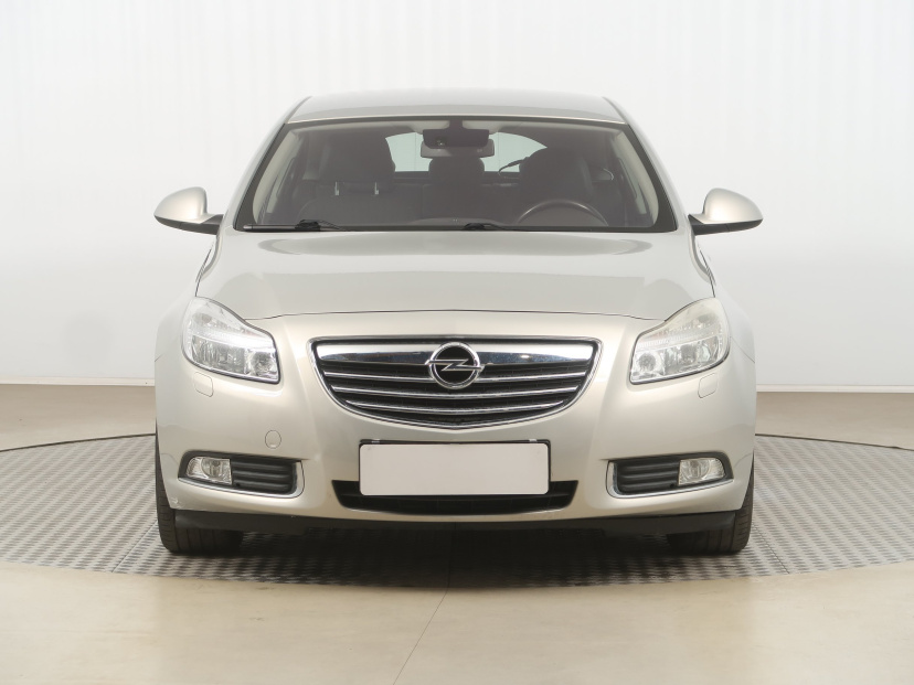 Opel Insignia, 2010