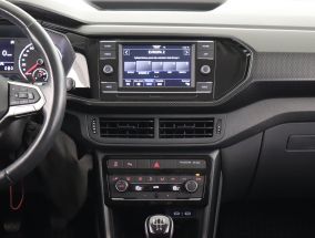 Volkswagen T-Cross - 2020
