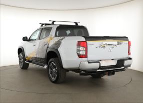 Mitsubishi L200 - 2021