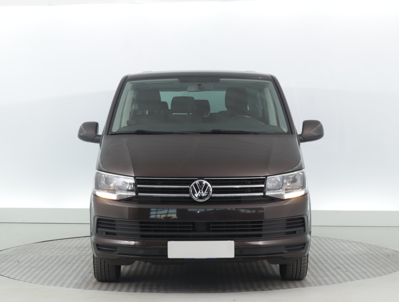 Volkswagen Caravelle, 2018