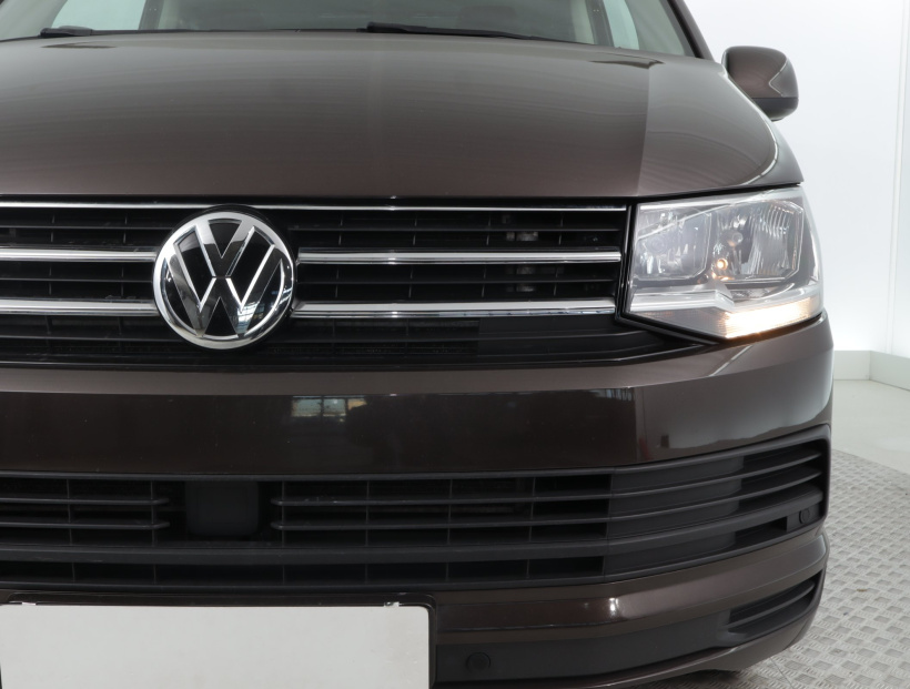 Volkswagen Caravelle, 2018