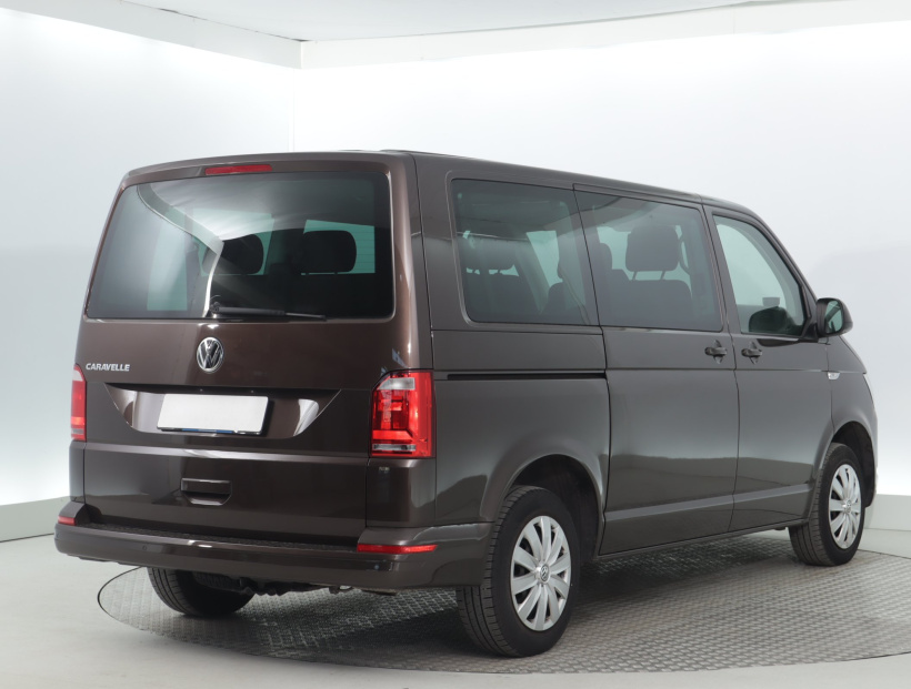 Volkswagen Caravelle, 2018