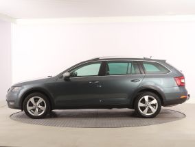 Škoda Octavia Scout - 2019
