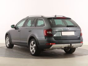 Škoda Octavia Scout - 2019