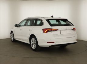 Škoda Octavia - 2021