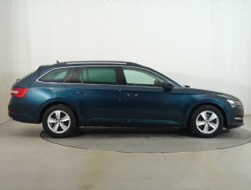 Škoda Superb - 2019