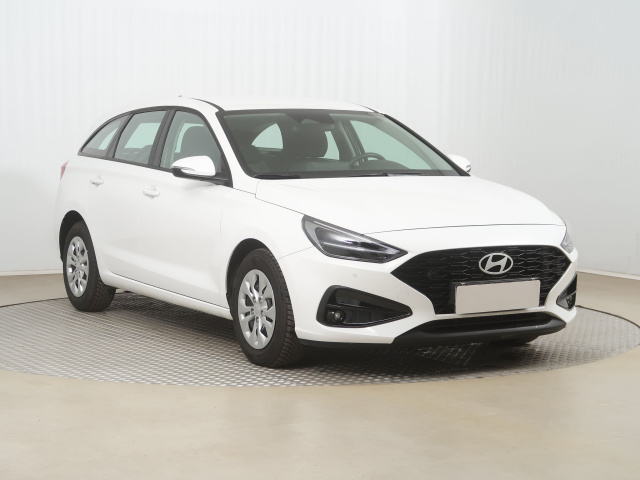 Hyundai i30 2025