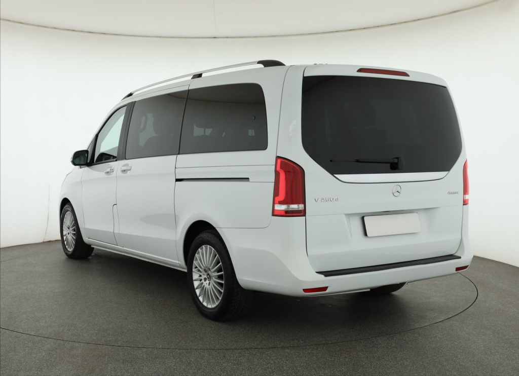Mercedes-Benz V
