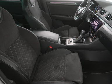 Škoda Superb - 2021