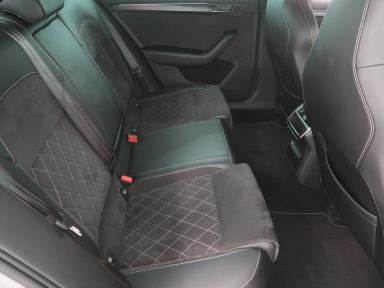 Škoda Superb - 2021