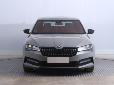 Škoda Superb - 2021