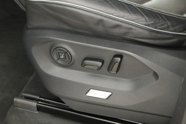 Volkswagen Touareg - 2021