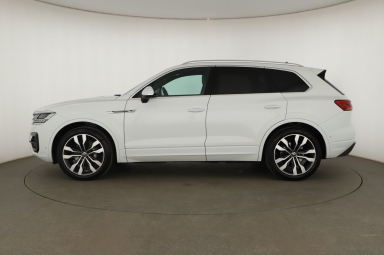 Volkswagen Touareg - 2021