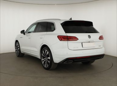 Volkswagen Touareg - 2021