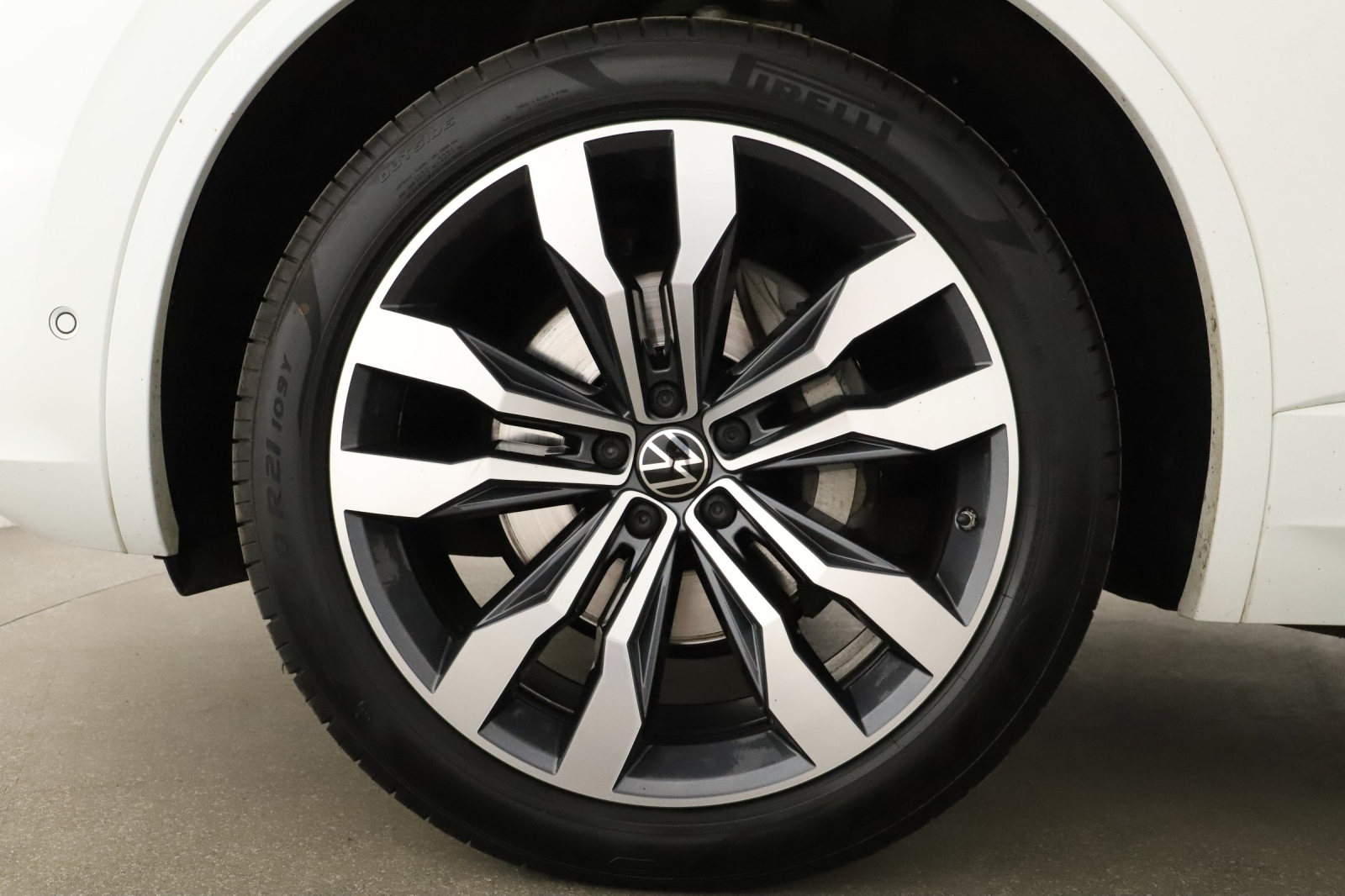 Volkswagen Touareg - 2021