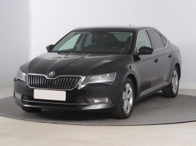 Škoda Superb - 2016