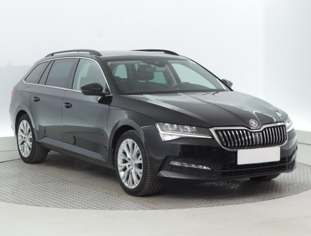 Škoda Superb 2022