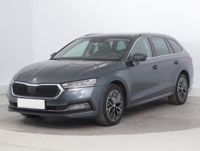 Škoda Octavia - 2022