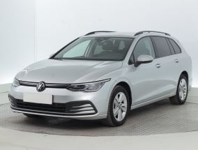 Volkswagen Golf - 2022