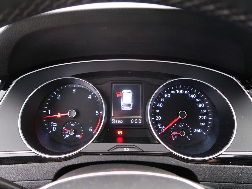 Volkswagen Passat, 2015
