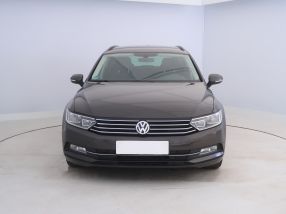 Volkswagen Passat - 2015
