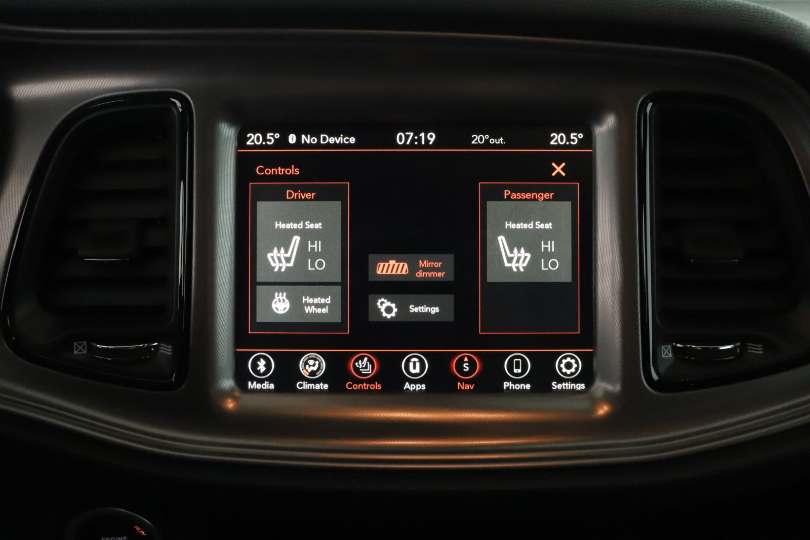 Dodge Challenger - 2024