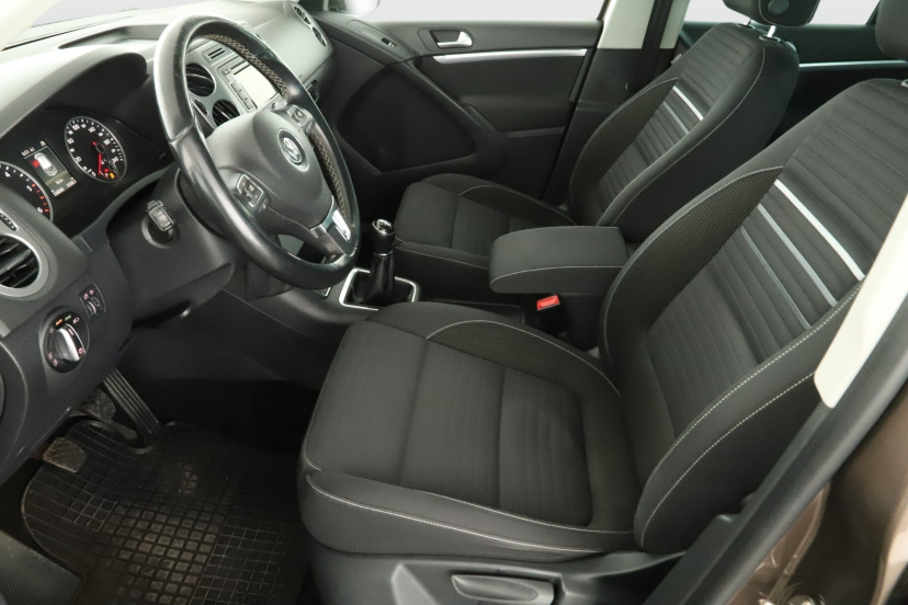 Volkswagen Tiguan, 2014