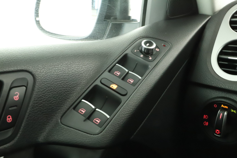 Volkswagen Tiguan, 2014