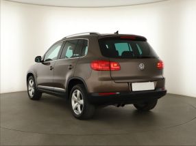 Volkswagen Tiguan - 2014