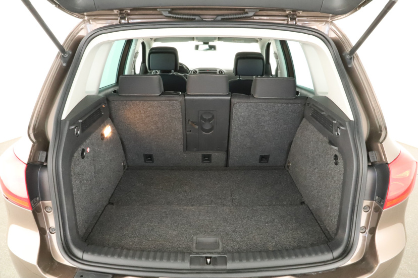 Volkswagen Tiguan, 2014
