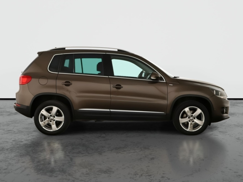 Volkswagen Tiguan, 2014