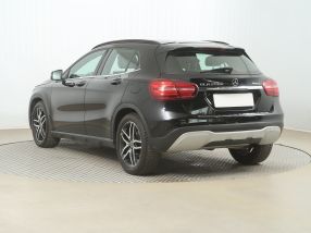 Mercedes-Benz GLA - 2017