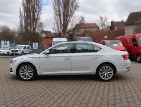 Škoda Superb - 2022