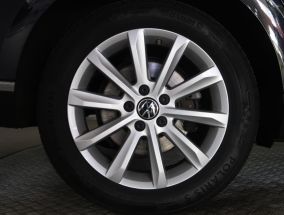 Volkswagen Passat - 2020