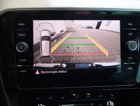 Volkswagen Passat - 2020