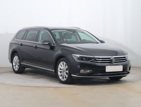 Volkswagen Passat - 2020