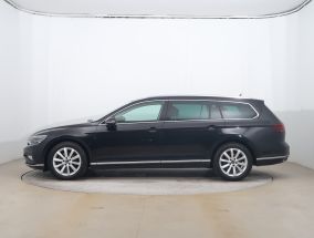 Volkswagen Passat - 2020