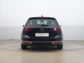 Volkswagen Passat - 2020