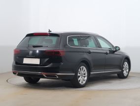 Volkswagen Passat - 2020