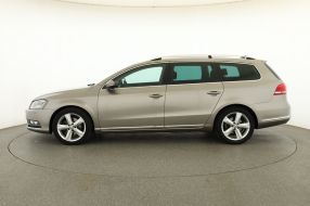 Volkswagen Passat - 2013